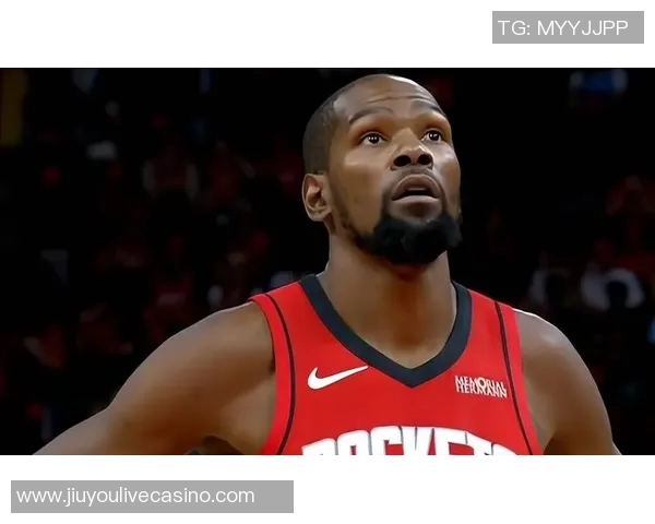 杜兰特交易风波升级七队争夺姚明全家现身休斯敦引发关注